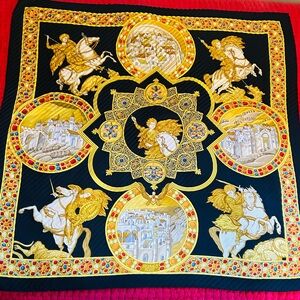 Hermès Le Triomphe du Paladin 90cm Silk Scarf vintage lightly pleated square